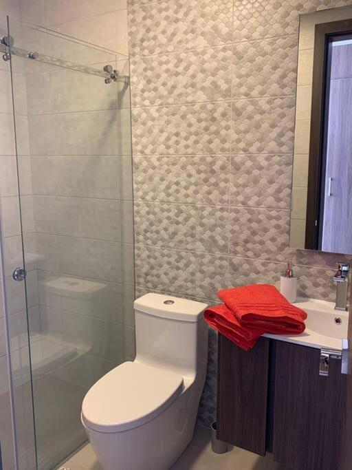Confort Suite La Carolina Quito Zewnętrze zdjęcie